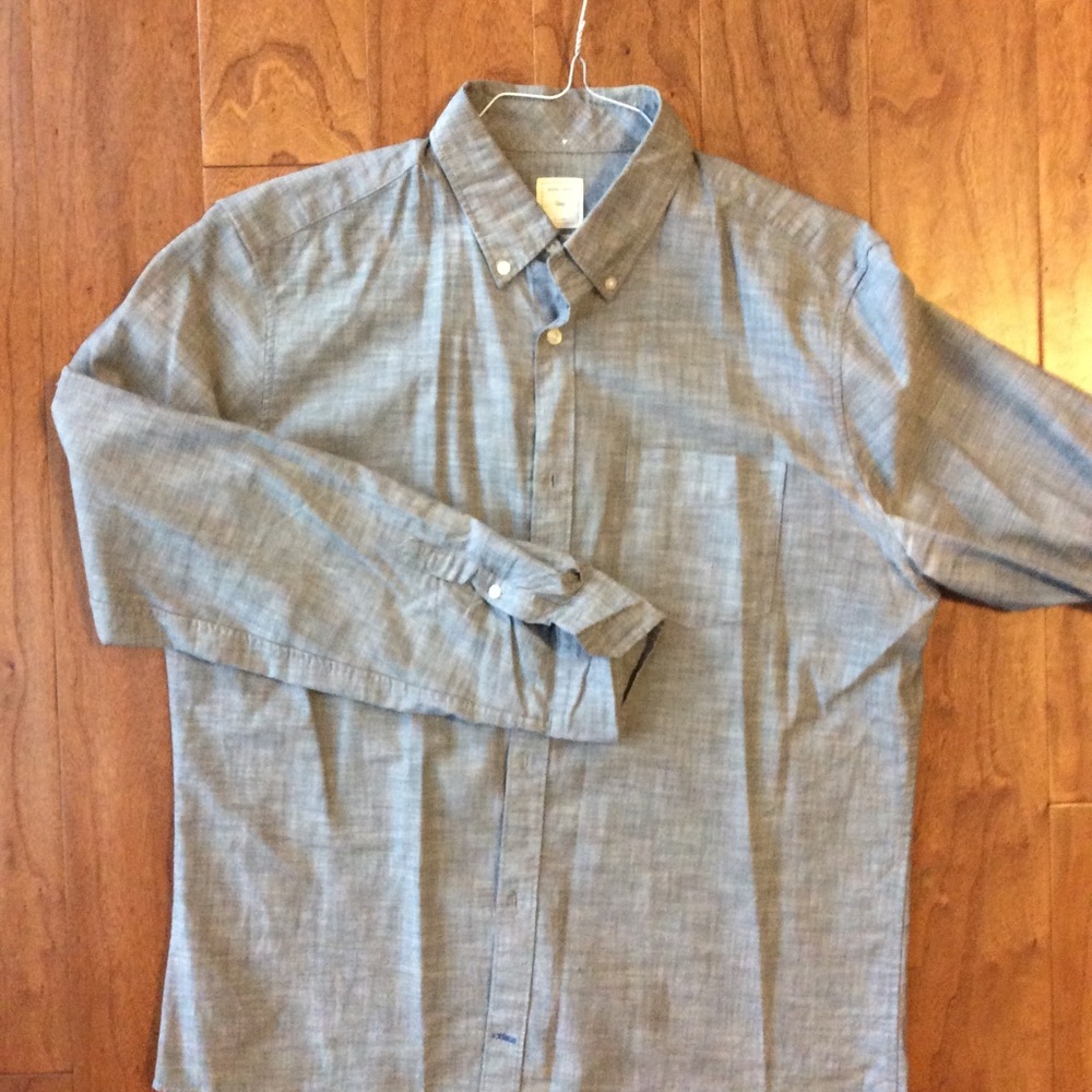 Gap large linen button down